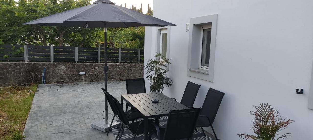 Apartmán White Rose Potamós Exteriér fotografie